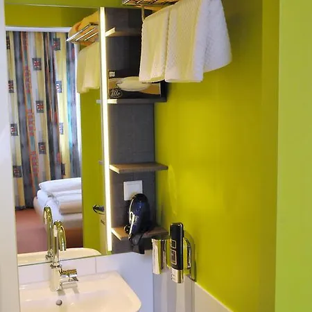 酒店 Stadt-gut-hotel Altstadt-hotel Stern 3*