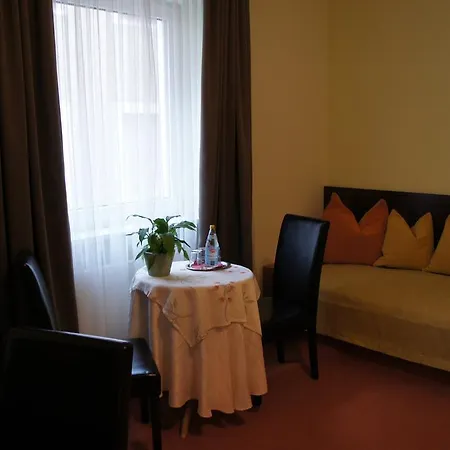 Stadt-gut-hotel Altstadt-hotel Stern 酒店 3*