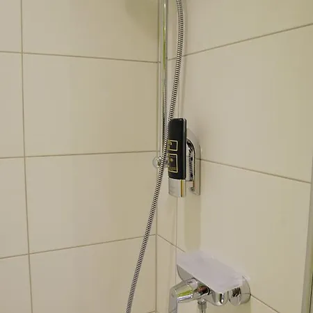 酒店 Stadt-gut-hotel Altstadt-hotel Stern 德尔奥博的新市场